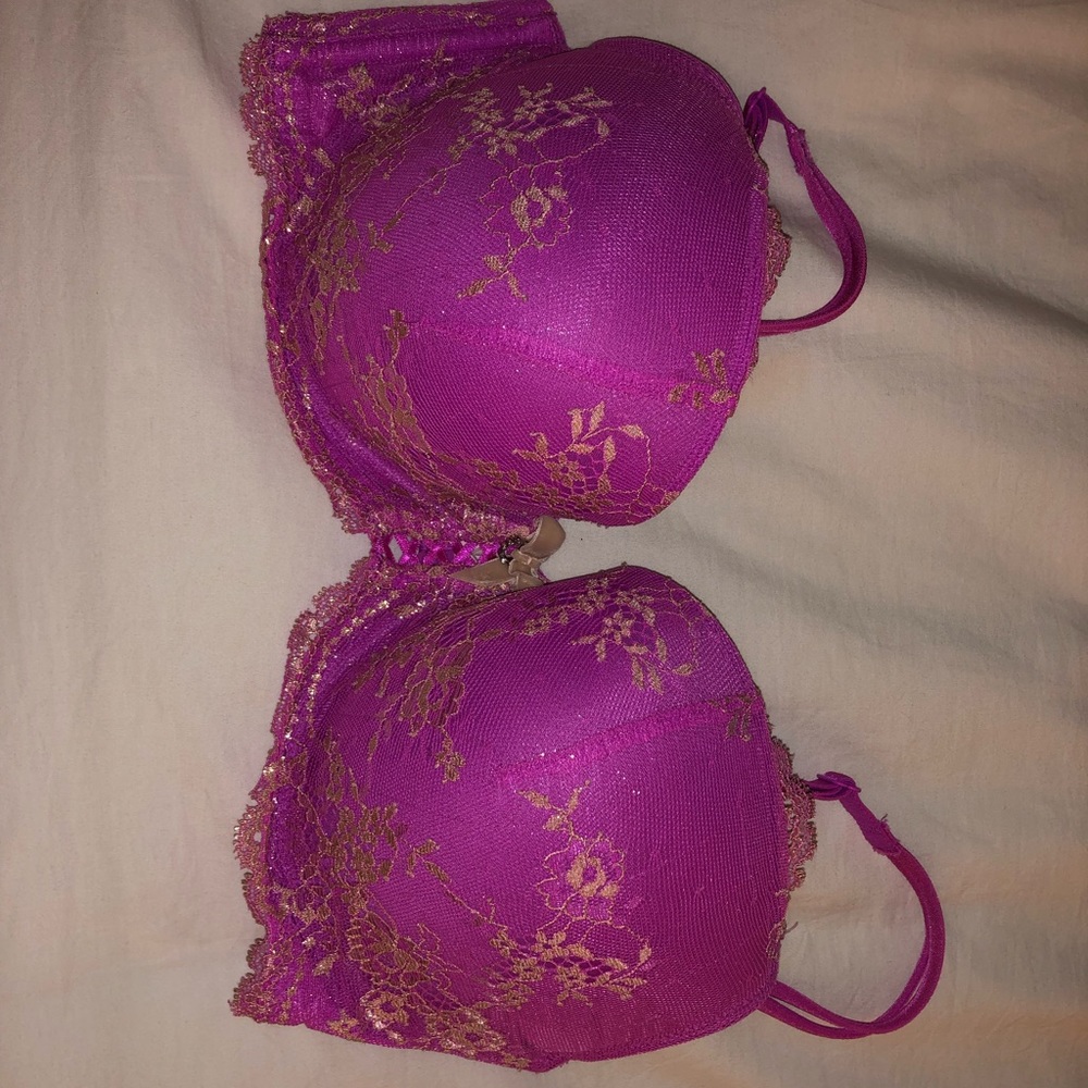 VS push up bra